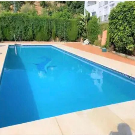 Precioso Apartamento En Complejo Residencial. Alcaucín Eksteriør bilde